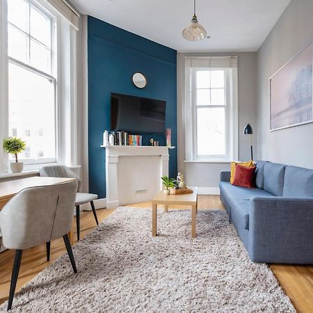 Sunny Corner Apartment In Center Of London Eksteriør billede